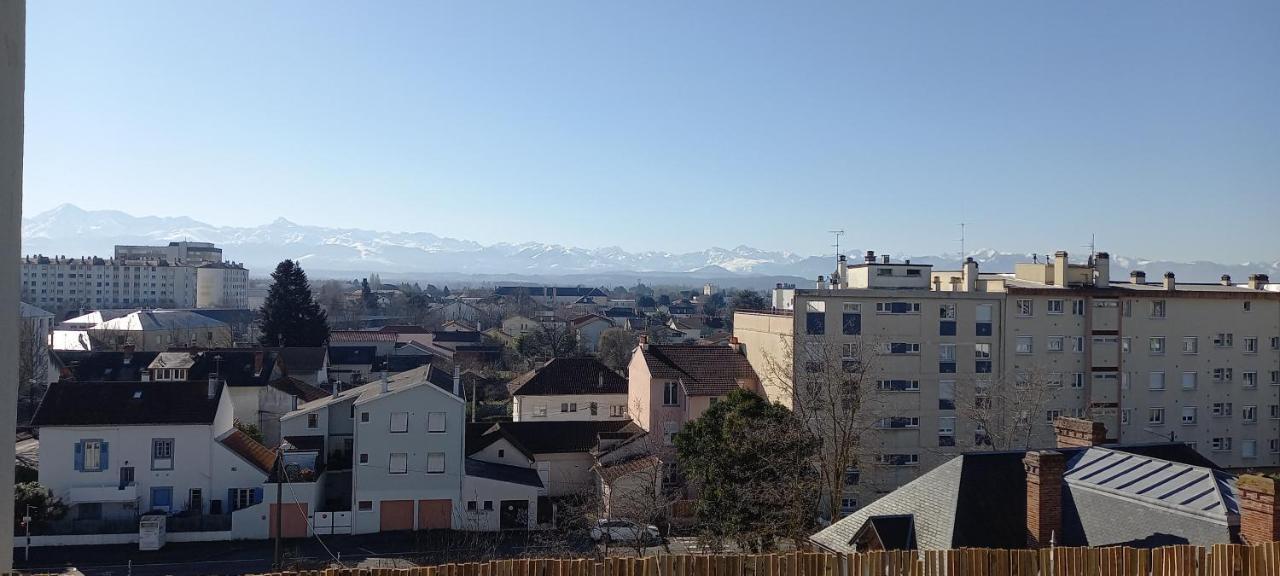 Ferienwohnung Le Belvedere Dernier Etage Avec Terrasse Wifi Fibre Tarbes Exterior foto