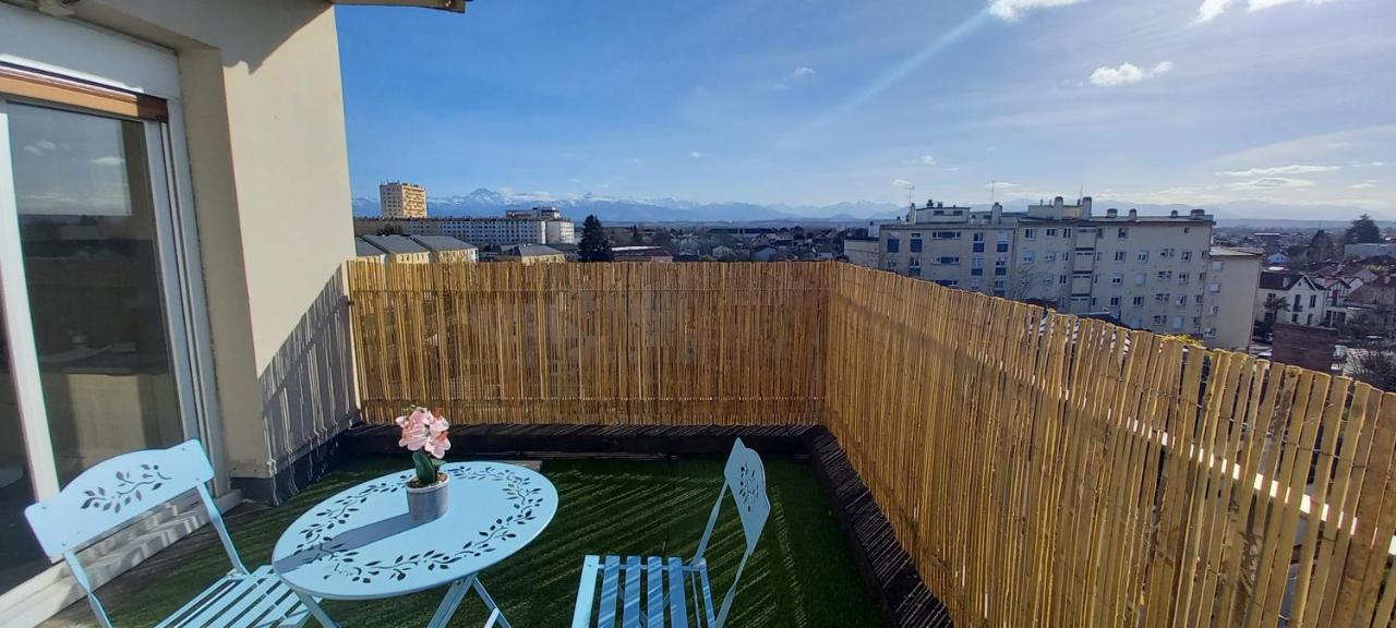 Ferienwohnung Le Belvedere Dernier Etage Avec Terrasse Wifi Fibre Tarbes Exterior foto