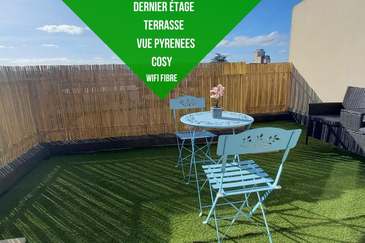 Ferienwohnung Le Belvedere Dernier Etage Avec Terrasse Wifi Fibre Tarbes Exterior foto